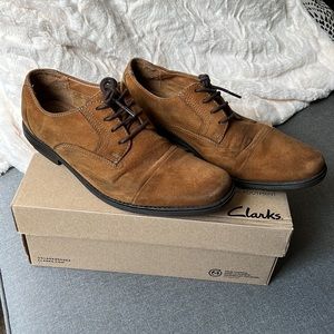 Clarks Men’s Suede Oxford Dress Shoes